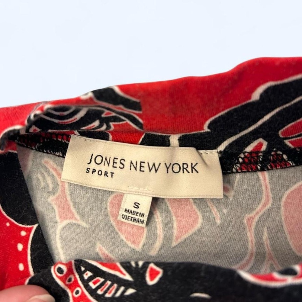 Red + Black Abstract Paisley Print Mock Neck Long Sleeve Top by Jones New York - Picture 4 of 8